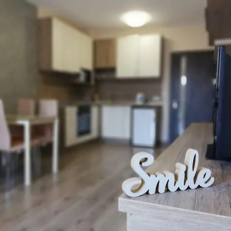 Apartment Ilarion 5 At Center Warna